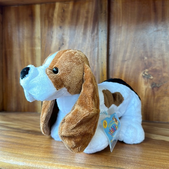 NEW Webkinz ‘HOUND DOG’ HM400 • Sealed WITH Code • retired - Picture 1 of 13